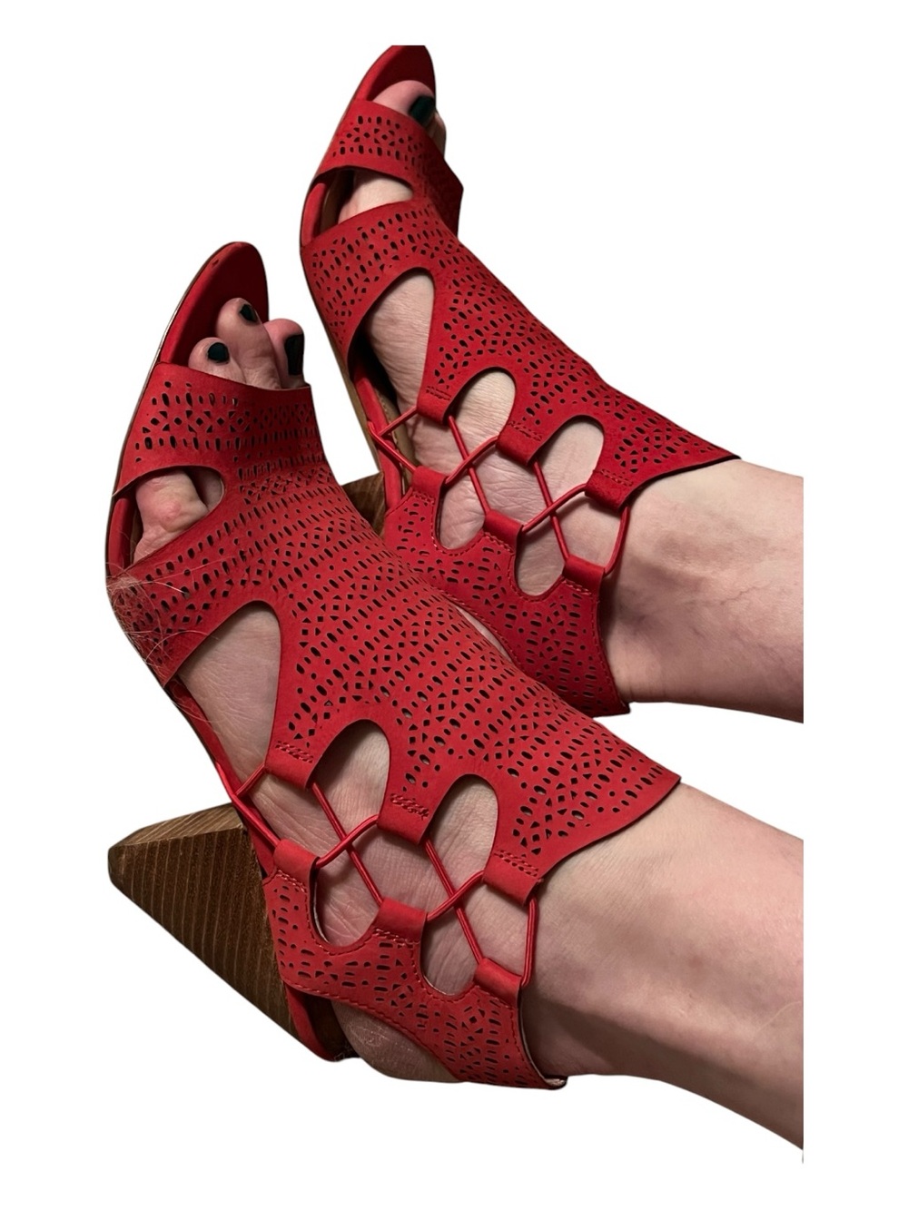 Vince Camuto Red Laser-Cut Cutout Heeled Sandals - Picture 3 of 6